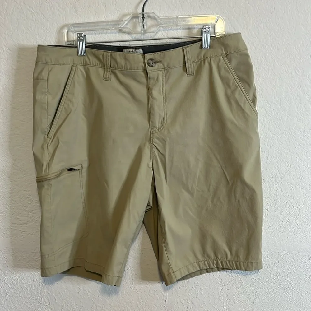 Original Weatherproof Trail Shorts Size 38 GUC Tan